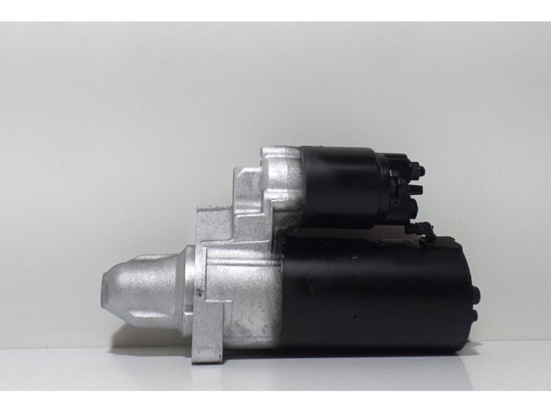 Recambio de motor arranque para mercedes-benz clase m (w163) 320 (163.154) referencia OEM IAM 1121510001 63601 