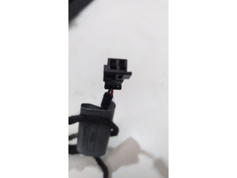 Recambio de maneta exterior trasera derecha para bmw serie 1 berlina (e81/e87) 120d referencia OEM IAM 51217207552 51582 