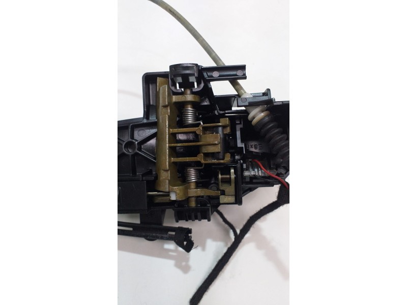 Recambio de maneta exterior trasera derecha para bmw serie 1 berlina (e81/e87) 120d referencia OEM IAM 51217207552 51582 