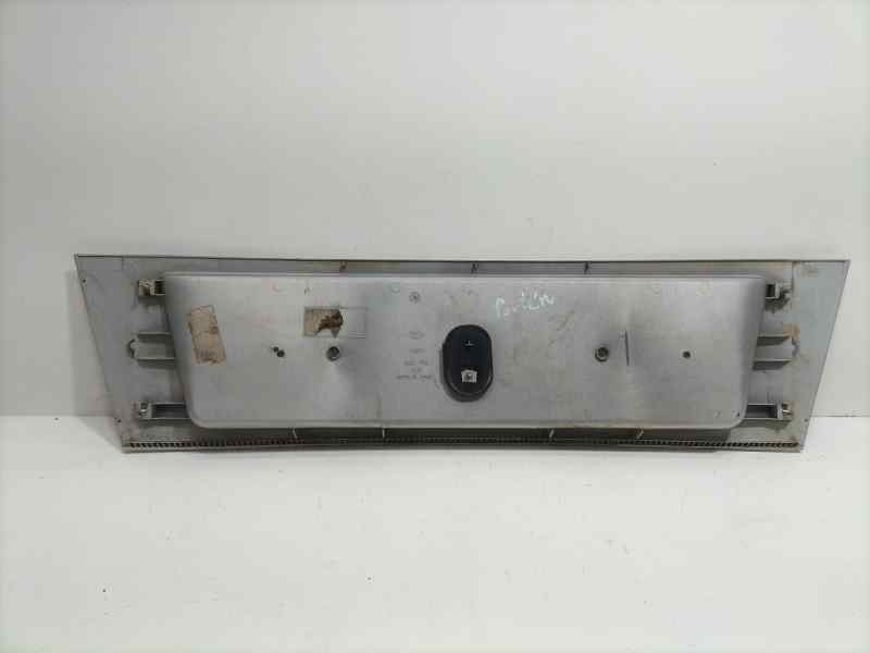 Recambio de molduras traseras para seat alhambra (7v9) 1.9 tdi referencia OEM IAM 964579 84045 