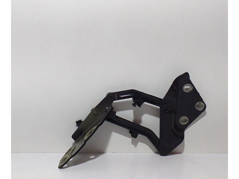 Recambio de capot para volkswagen touareg (7la) tdi v10 referencia OEM IAM 7L6823302 63622  Recambio de capot para volkswagen touareg (7la) tdi v10 referencia OEM IAM 7L6823302 63622