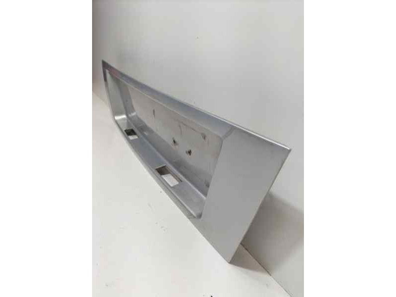 Recambio de molduras traseras para seat alhambra (7v9) 1.9 tdi referencia OEM IAM 964579 84045 