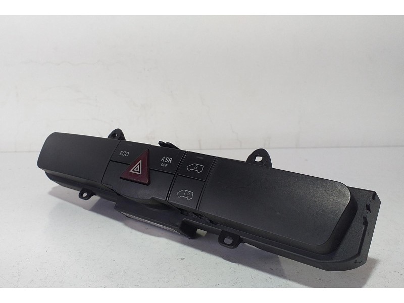 Recambio de warning para mercedes-benz sprinterii combi (desde 01.06) 313 / 314 / 316 cdi 4x4 (906.733/735) referencia OEM IAM A Recambio de warning para mercedes-benz sprinterii combi (desde 01.06) 313 / 314 / 316 cdi 4x4 (906.733/735) referencia OEM IAM A