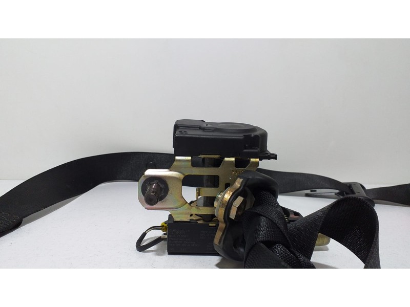 Recambio de cinturon seguridad trasero izquierdo para mercedes-benz clase m (w163) 320 (163.154) referencia OEM IAM A1638601985 