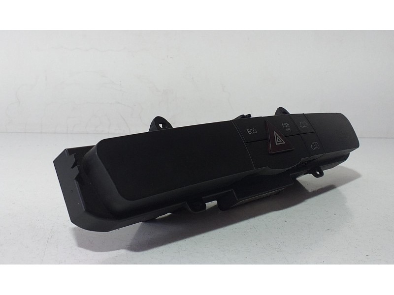 Recambio de warning para mercedes-benz sprinterii combi (desde 01.06) 313 / 314 / 316 cdi 4x4 (906.733/735) referencia OEM IAM A Recambio de warning para mercedes-benz sprinterii combi (desde 01.06) 313 / 314 / 316 cdi 4x4 (906.733/735) referencia OEM IAM A