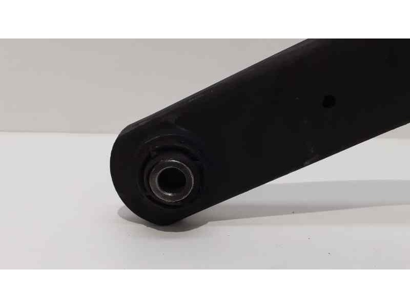 Recambio de brazo suspension superior trasero derecho para saab 9-3 sport hatch 2.0 t vector referencia OEM IAM 13105744 38837 