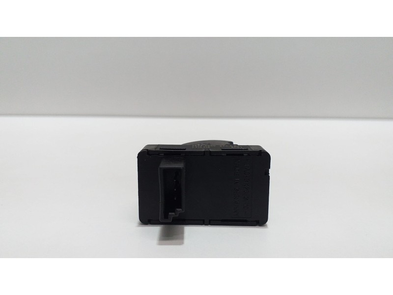 Recambio de mando elevalunas trasero derecho para bmw serie 1 berlina (e81/e87) 120d referencia OEM IAM 6935534 51613 