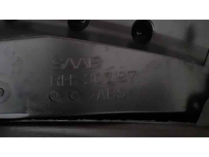 Recambio de salpicadero para saab 9-3 sport hatch 2.0 t vector referencia OEM IAM 12757627 38845 