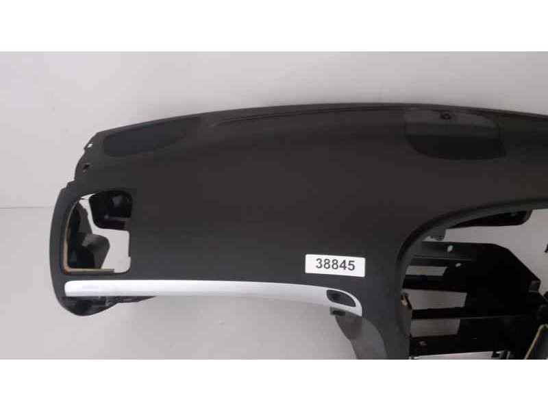 Recambio de salpicadero para saab 9-3 sport hatch 2.0 t vector referencia OEM IAM 12757627 38845 