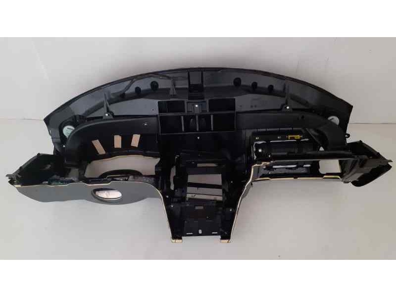 Recambio de salpicadero para saab 9-3 sport hatch 2.0 t vector referencia OEM IAM 12757627 38845 