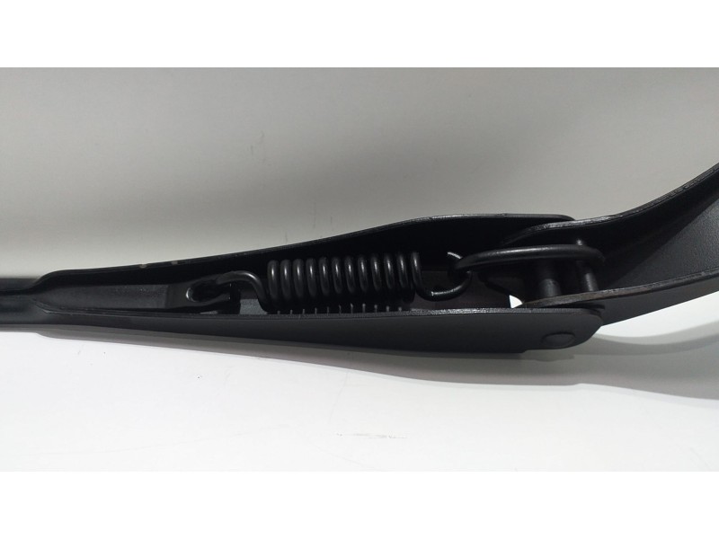 Recambio de brazo limpia delantero izquierdo para bmw serie 1 berlina (e81/e87) 120d referencia OEM IAM 61619450003 51621 