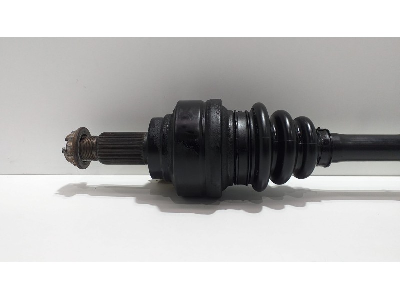 Recambio de transmision trasera derecha para bmw serie 3 touring (f31) 318d referencia OEM IAM 8680348 51624 