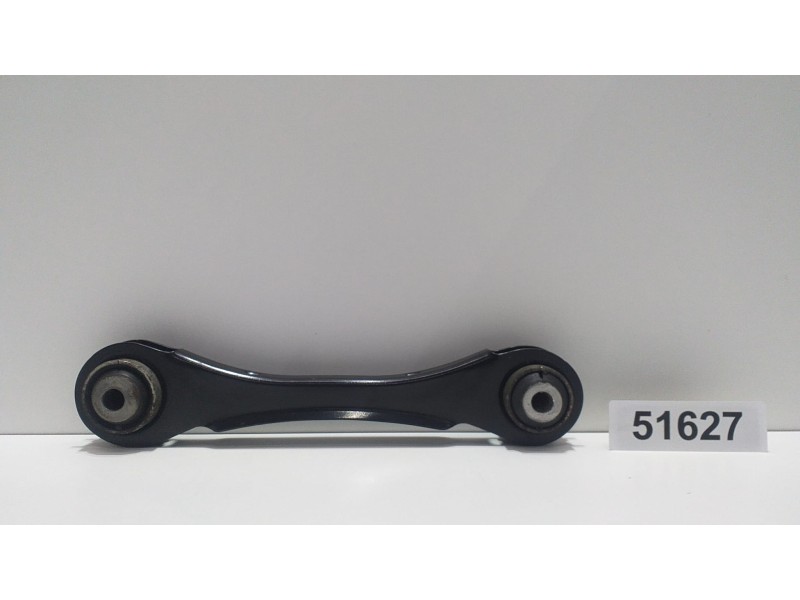 Recambio de brazo suspension superior trasero derecho para bmw serie 3 touring (f31) 318d referencia OEM IAM 6792540 51627 