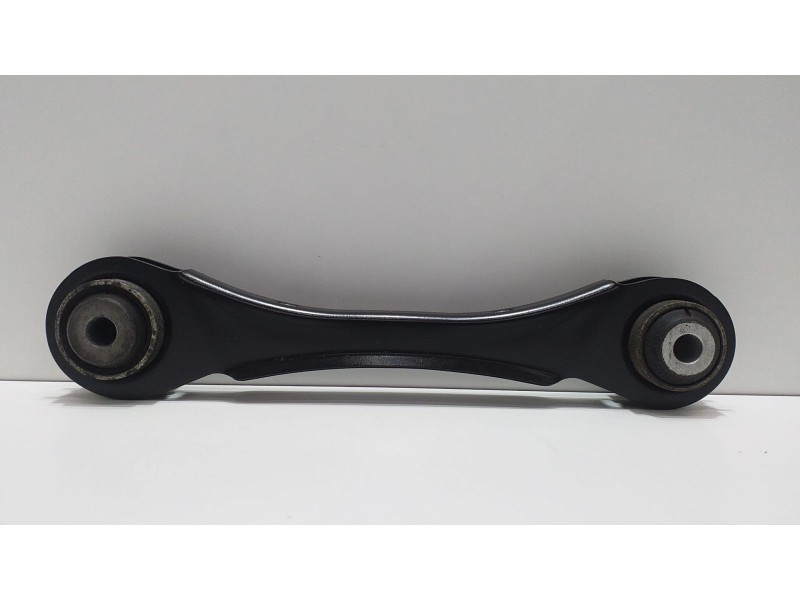 Recambio de brazo suspension superior trasero izquierdo para bmw serie 3 touring (f31) 318d referencia OEM IAM 6792539 51628 