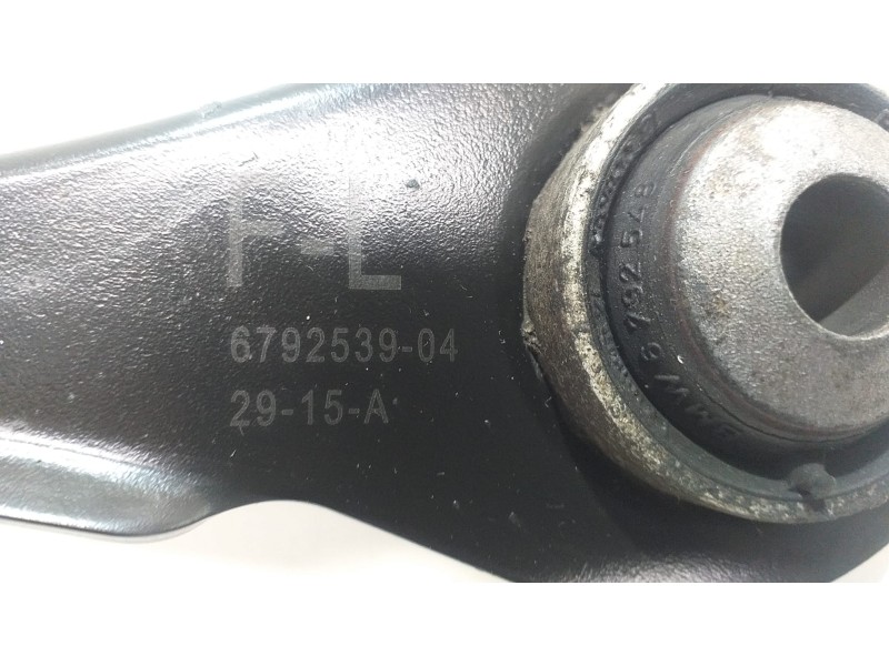 Recambio de brazo suspension superior trasero izquierdo para bmw serie 3 touring (f31) 318d referencia OEM IAM 6792539 51628 