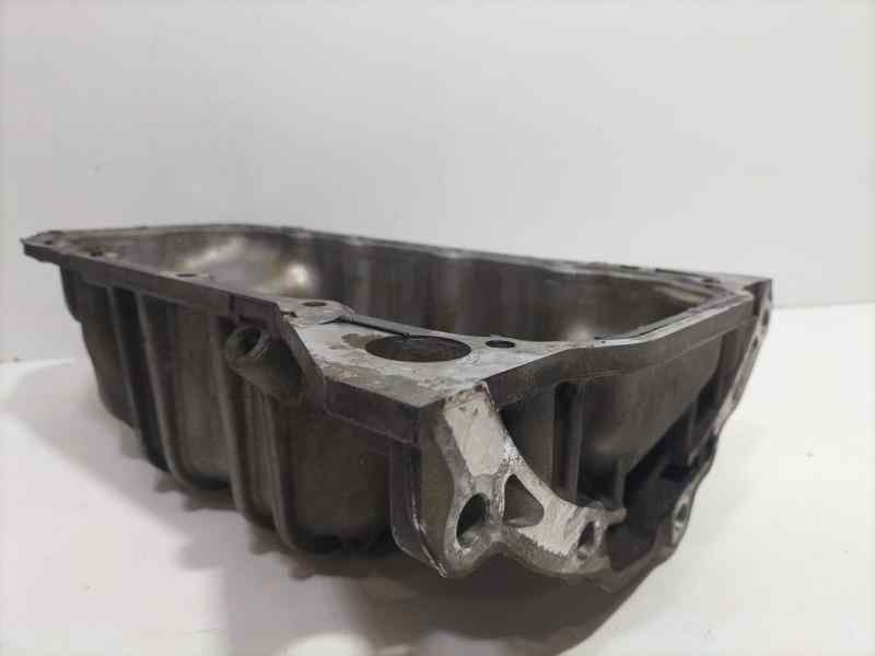 Recambio de carter para ford focus berlina (cap) ghia referencia OEM IAM 98MM6675GB 84174 