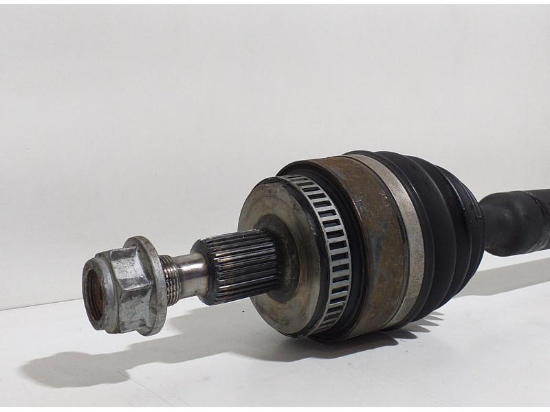 Recambio de transmision delantera derecha para mercedes-benz clase m (w163) 320 (163.154) referencia OEM IAM 0501006509 63679 