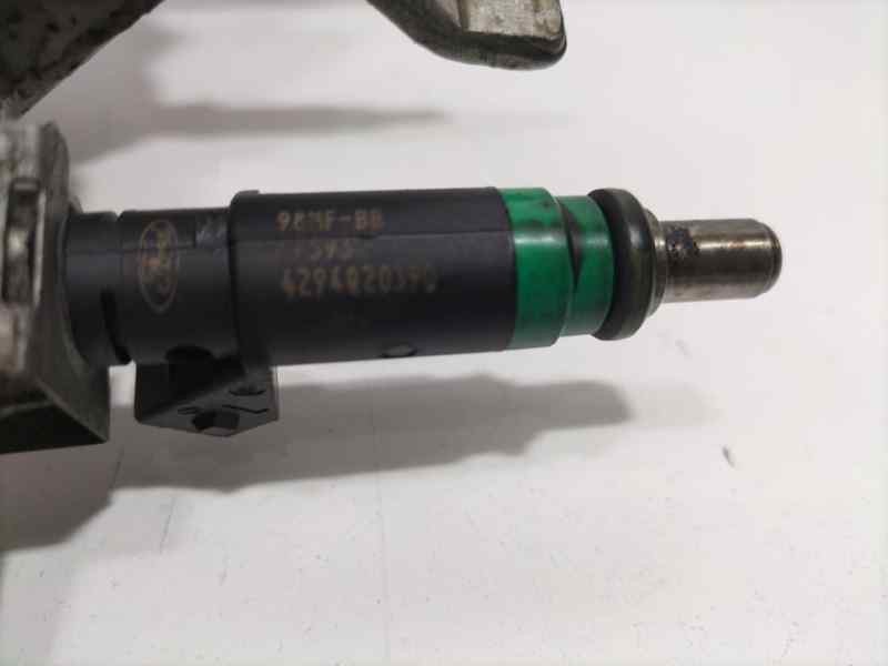 Recambio de rampa inyectora para ford focus berlina (cap) ghia referencia OEM IAM 4M5G9H487CA 84176 