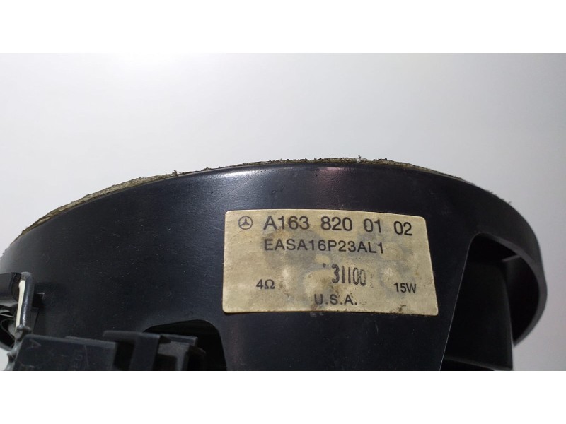 Recambio de sistema audio / radio cd para mercedes-benz clase m (w163) 320 (163.154) referencia OEM IAM A1638200102 63696 