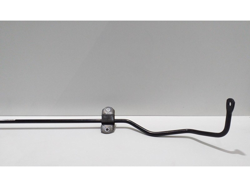 Recambio de barra estabilizadora trasera para bmw serie 3 touring (f31) 318d referencia OEM IAM 6853474 51644 