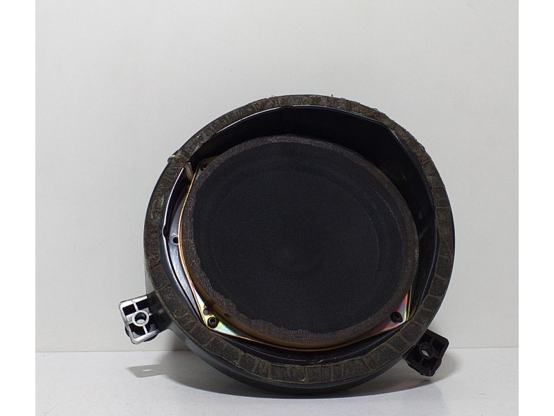 Recambio de sistema audio / radio cd para mercedes-benz clase m (w163) 320 (163.154) referencia OEM IAM A1638200202 63697 