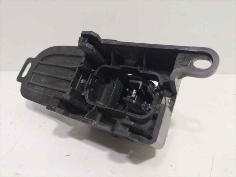 Recambio de maneta interior delantera derecha para nissan micra (k12e) acenta referencia OEM IAM 5010800006 84181 