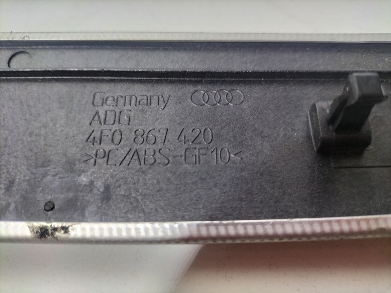Recambio de moldura para audi a6 allroad quattro (4fh) 3.0 tdi referencia OEM IAM 4F0867420 79683 R