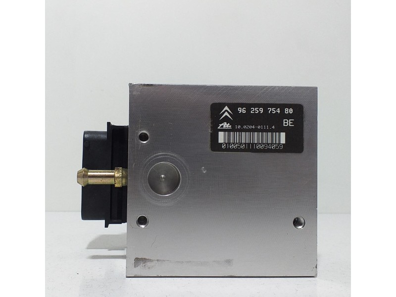 Recambio de abs para citroën xantia berlina 2.0 hdi 90/110 attraction referencia OEM IAM 9625975480 63718 