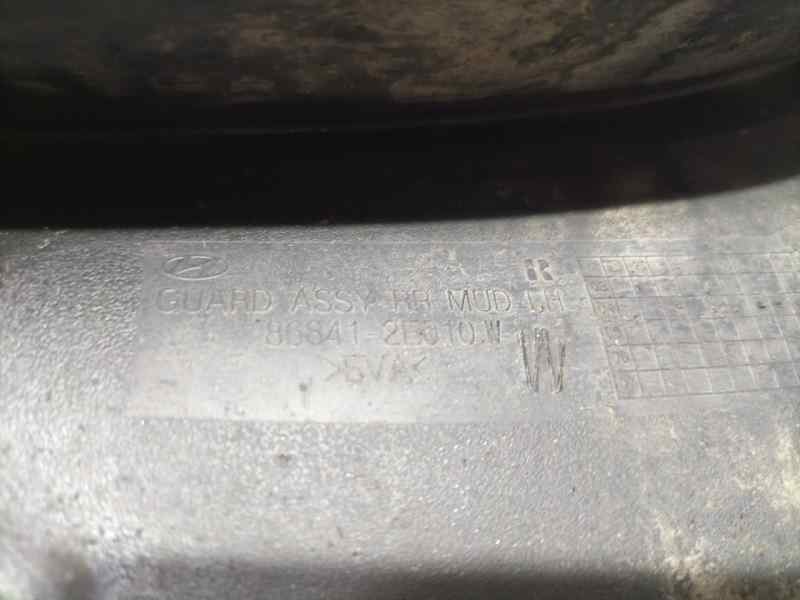 Recambio de molduras traseras para hyundai tucson (jm) 2.0 crdi comfort (4wd) referencia OEM IAM 868412E010 84195 