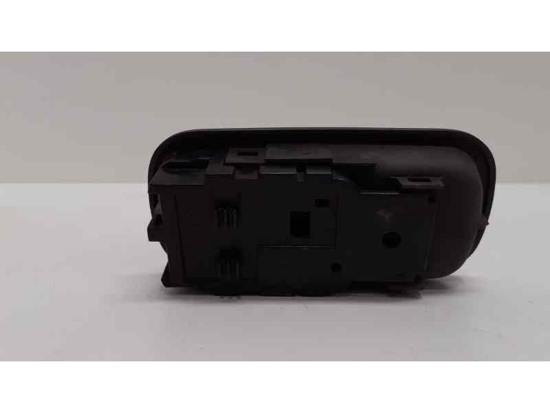 Recambio de maneta interior delantera derecha para nissan terrano/terrano.ii (r20) comfort referencia OEM IAM 8067090J00 38994 