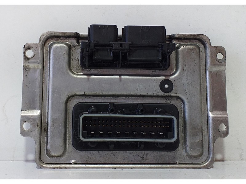 Recambio de modulo electronico para chrysler 300 c 3.0 crd referencia OEM IAM P04692032AJ 72270 R