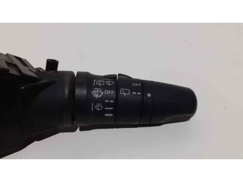 Recambio de mando limpia para nissan terrano/terrano.ii (r20) comfort referencia OEM IAM 25260AV775 39001 