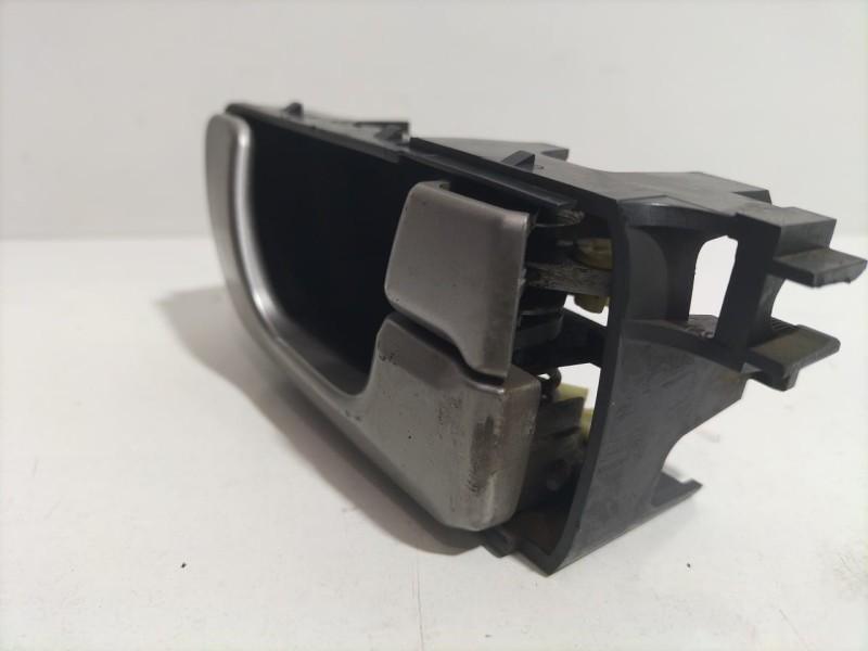 Recambio de maneta interior trasera derecha para mitsubishi montero (v60/v70) 3.2 di-d instyle (5-ptas.) referencia OEM IAM MR43