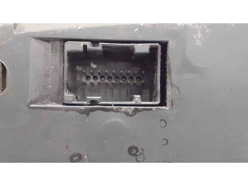 Recambio de cuadro instrumentos para fiat punto berlina (188) 1.2 8v referencia OEM IAM 606307002H 39032 