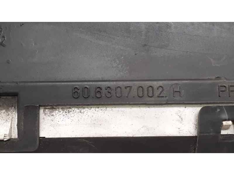 Recambio de cuadro instrumentos para fiat punto berlina (188) 1.2 8v referencia OEM IAM 606307002H 39032 