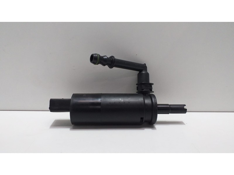 Recambio de bomba limpia para seat altea (5p1) fr referencia OEM IAM BMN 51750 