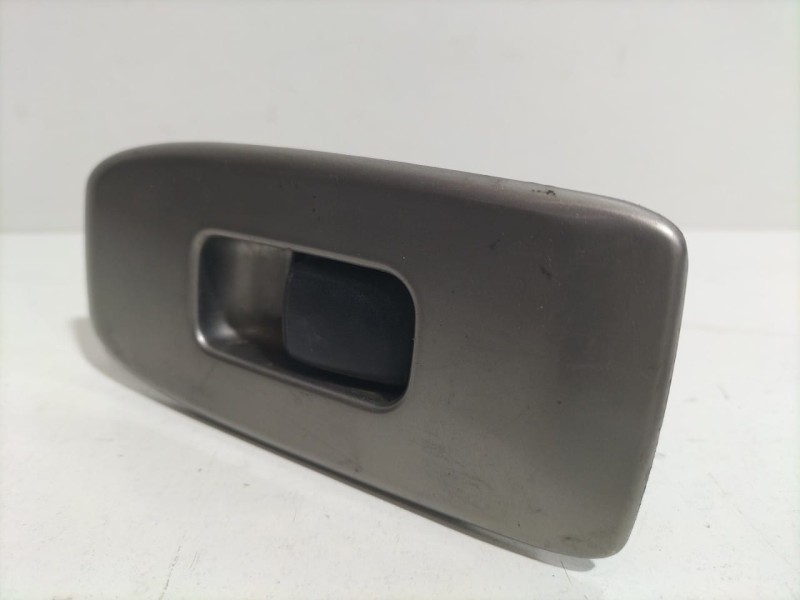 Recambio de mando elevalunas trasero derecho para mitsubishi montero (v60/v70) 3.2 di-d instyle (5-ptas.) referencia OEM IAM MR4