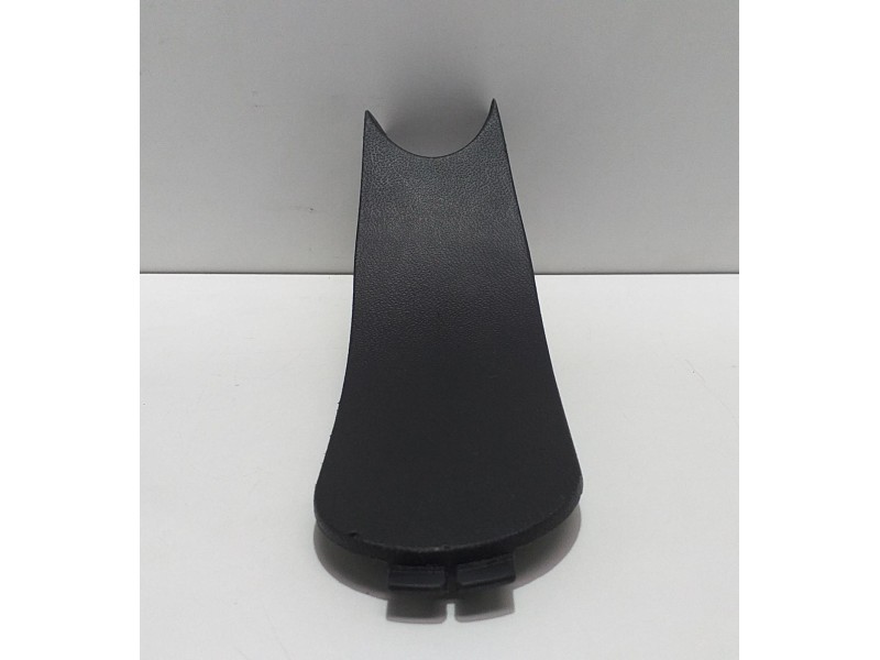 Recambio de molduras delanteras para seat altea (5p1) fr referencia OEM IAM 5P0863739 51756 