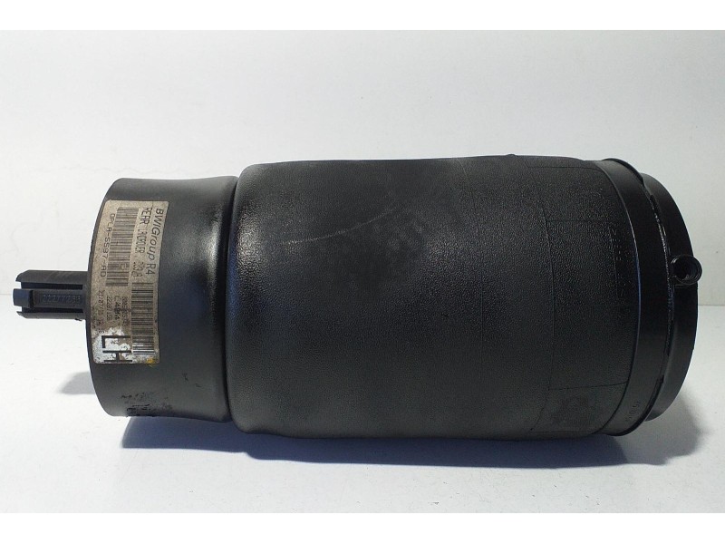 Recambio de amortiguador trasero izquierdo para land rover range rover sport autobiography hybrid referencia OEM IAM DPLA5587AD 