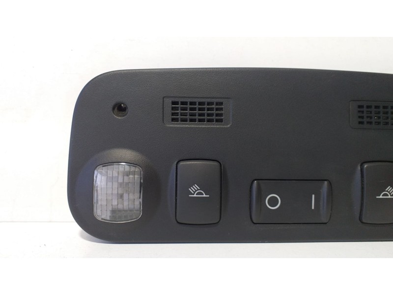 Recambio de luz interior para audi s4 cabriolet (8h) 4.2 referencia OEM IAM 8H0947111K 39103 