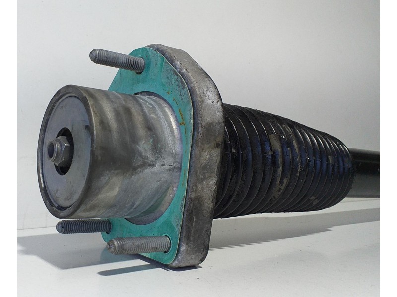 Recambio de amortiguador trasero derecho para land rover range rover sport autobiography hybrid referencia OEM IAM DPLA18W002BF 