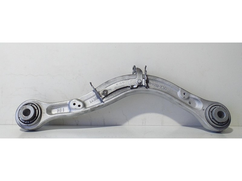 Recambio de tirante trasero derecho para land rover range rover sport autobiography hybrid referencia OEM IAM CPLA5501B 72381 R