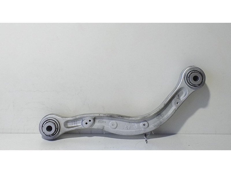 Recambio de tirante trasero derecho para land rover range rover sport autobiography hybrid referencia OEM IAM CPLA5501B 72381 R