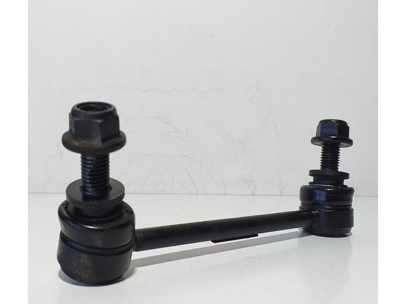 Recambio de bieleta estabilizadora trasera izquierda para land rover range rover sport autobiography hybrid referencia OEM IAM D