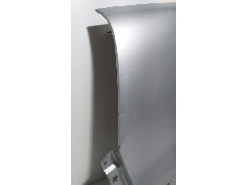 Recambio de aleta delantera izquierda para renault master ii phase 2 caja cerrada l1h1 caja cerrada 2.8 to referencia OEM IAM 77