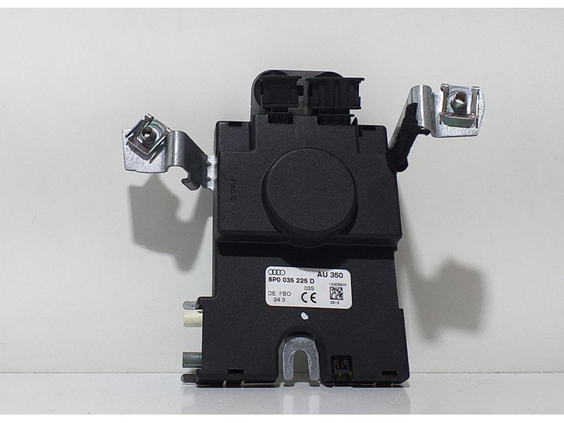 Recambio de modulo electronico para audi a3 sportback (8p) 1.9 tdi ambiente referencia OEM IAM 8P0035225D 63832 