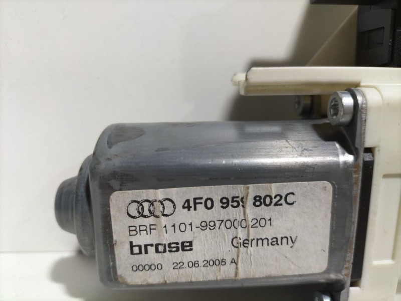 Recambio de motor elevalunas trasero derecho para audi a6 allroad quattro (4fh) 3.0 tdi referencia OEM IAM 4F0959802C 79834 R