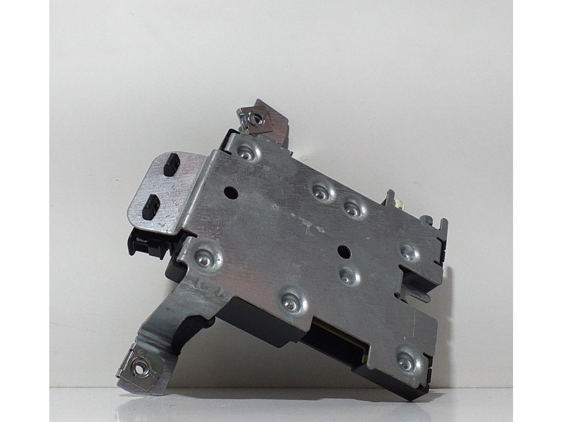 Recambio de modulo electronico para audi a3 sportback (8p) 1.9 tdi ambiente referencia OEM IAM 8P0035225D 63832 