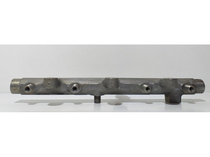 Recambio de rampa inyectora para citroën c5 break 2.0 hdi referencia OEM IAM 0445214019 63833  Recambio de rampa inyectora para citroën c5 break 2.0 hdi referencia OEM IAM 0445214019 63833