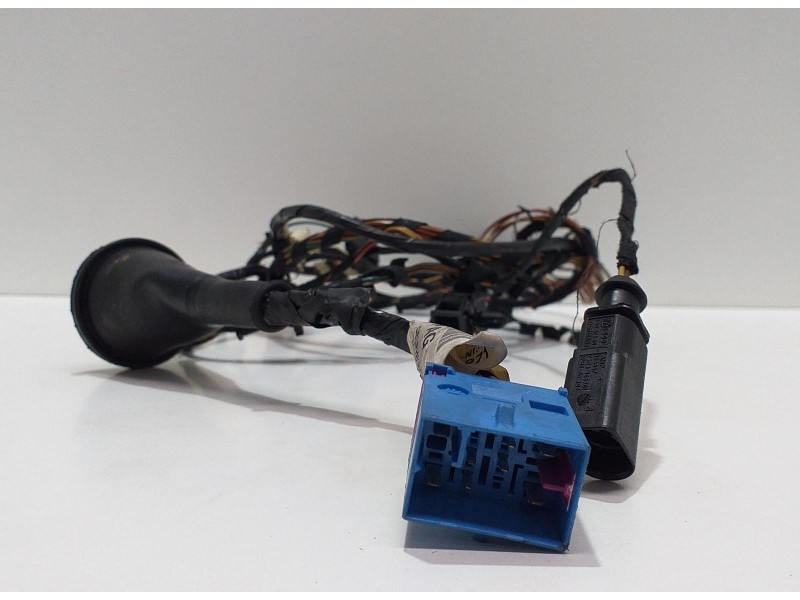 Recambio de porton trasero para porsche cayenne (typ 9pa) 4.5 v8 cat referencia OEM IAM 7L5971148 51840 